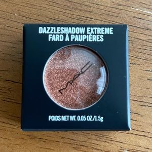 NIB New MAC Cosmetics Dazzleshadow Extreme Shade Couture Copper Eyeshadow Single
